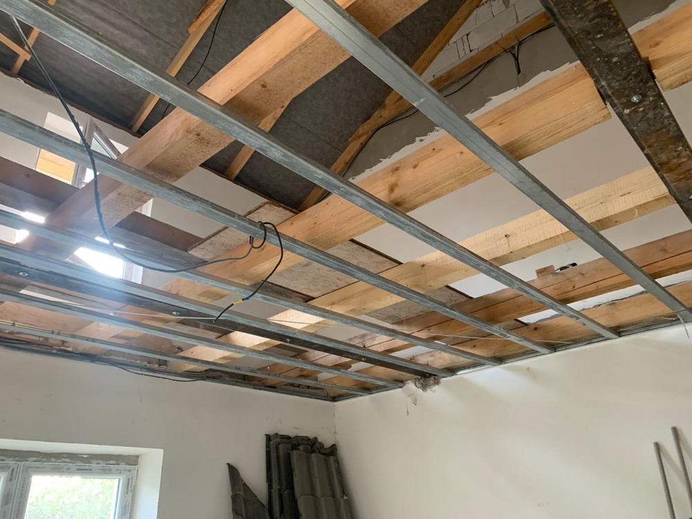 Rodinný dům Panoší Újezd – kompletní rekonstrukce - foto 61